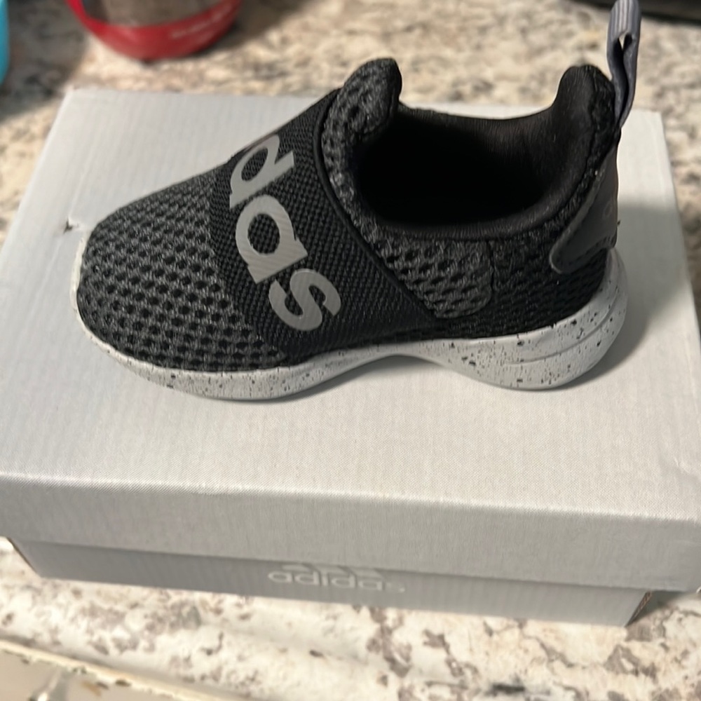 New kids shoes